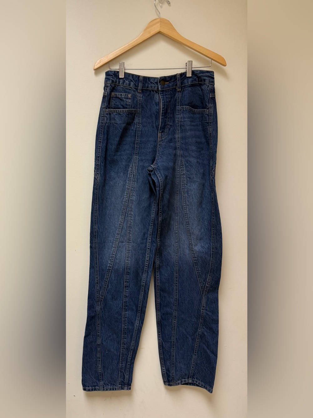NWT 🔷 Zara High-Waisted Paneled Tapered Barrel Jeans. 🔹